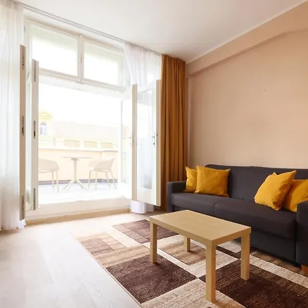Hotell Amarilis 4*