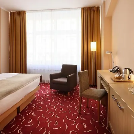 Hotell Amarilis 4*