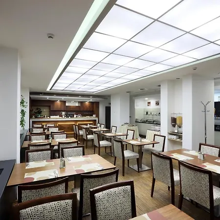 Hotell Amarilis 4*