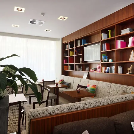 Amarilis מלון 4*