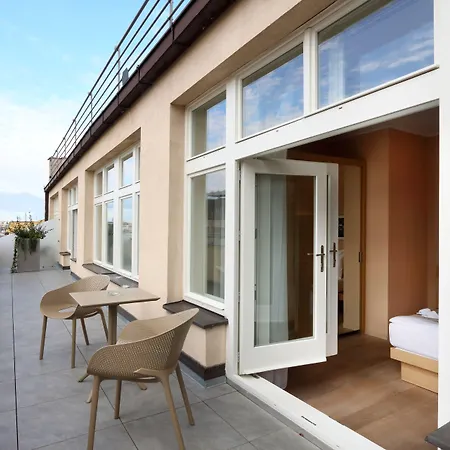 ホテル アマリリス- ジェローム プラハ