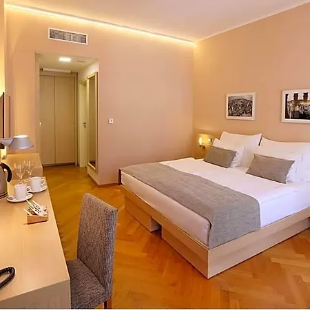 Amarilis 4* Praag