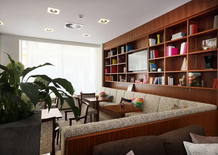 Amarilis Hotel 4*